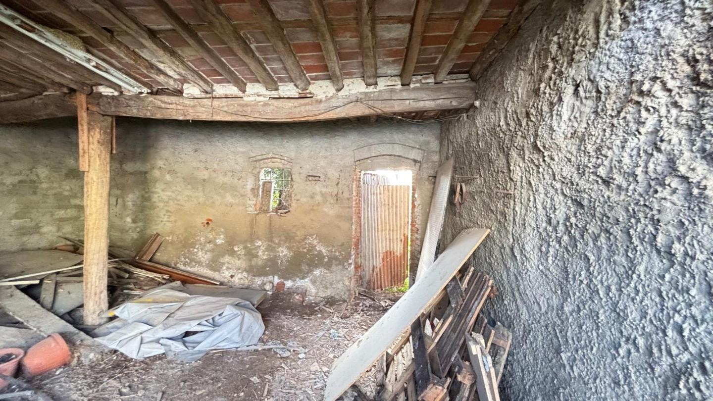 Rustico con giardino a Porcari