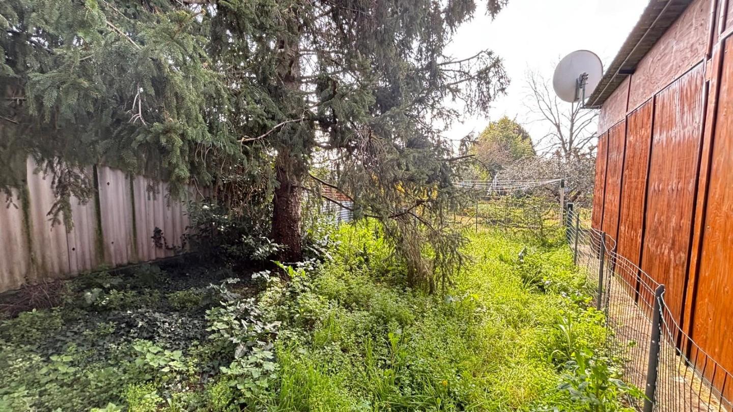 Rustico con giardino a Porcari