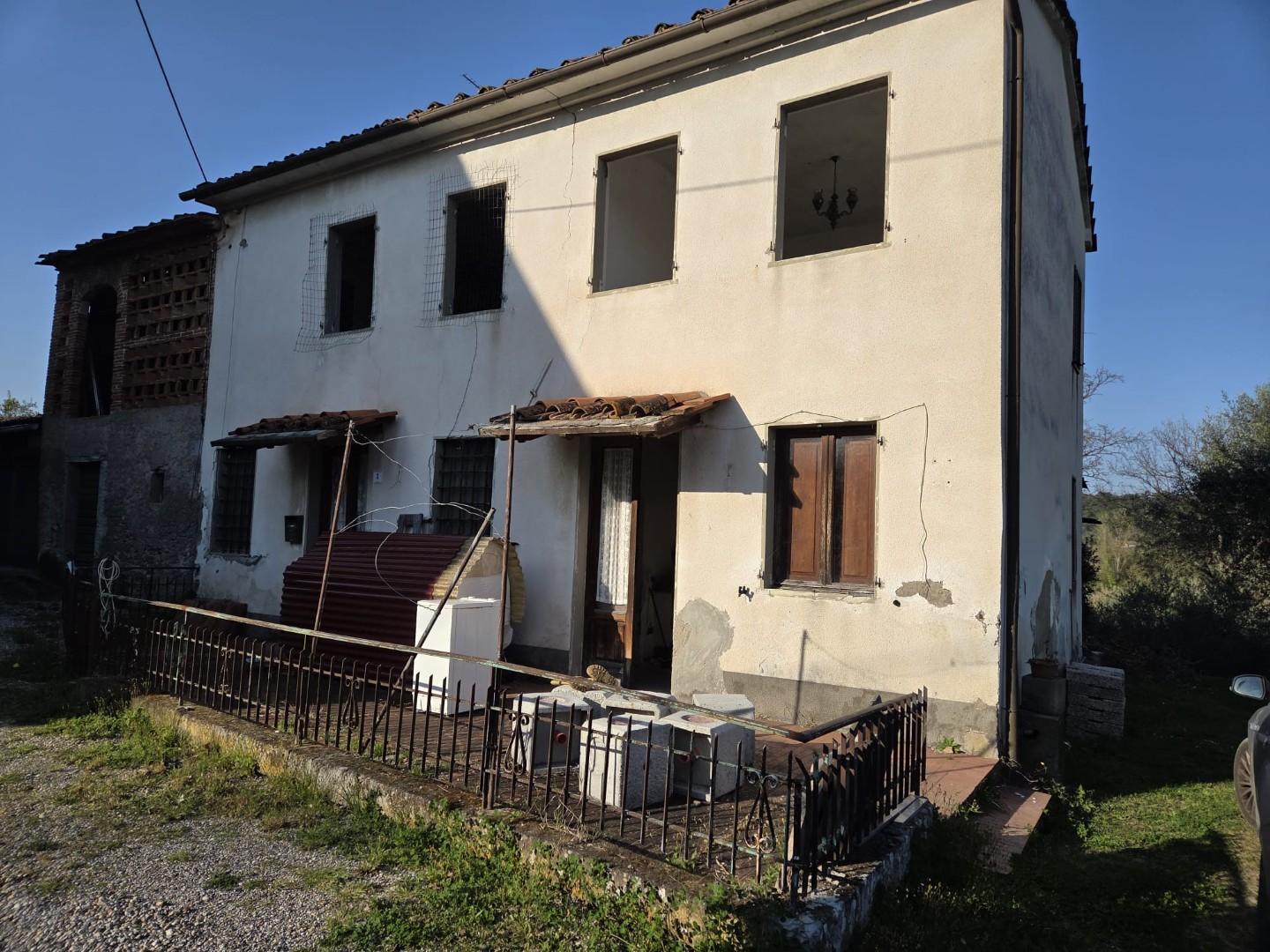 Casa indipendente con giardino a Montecarlo