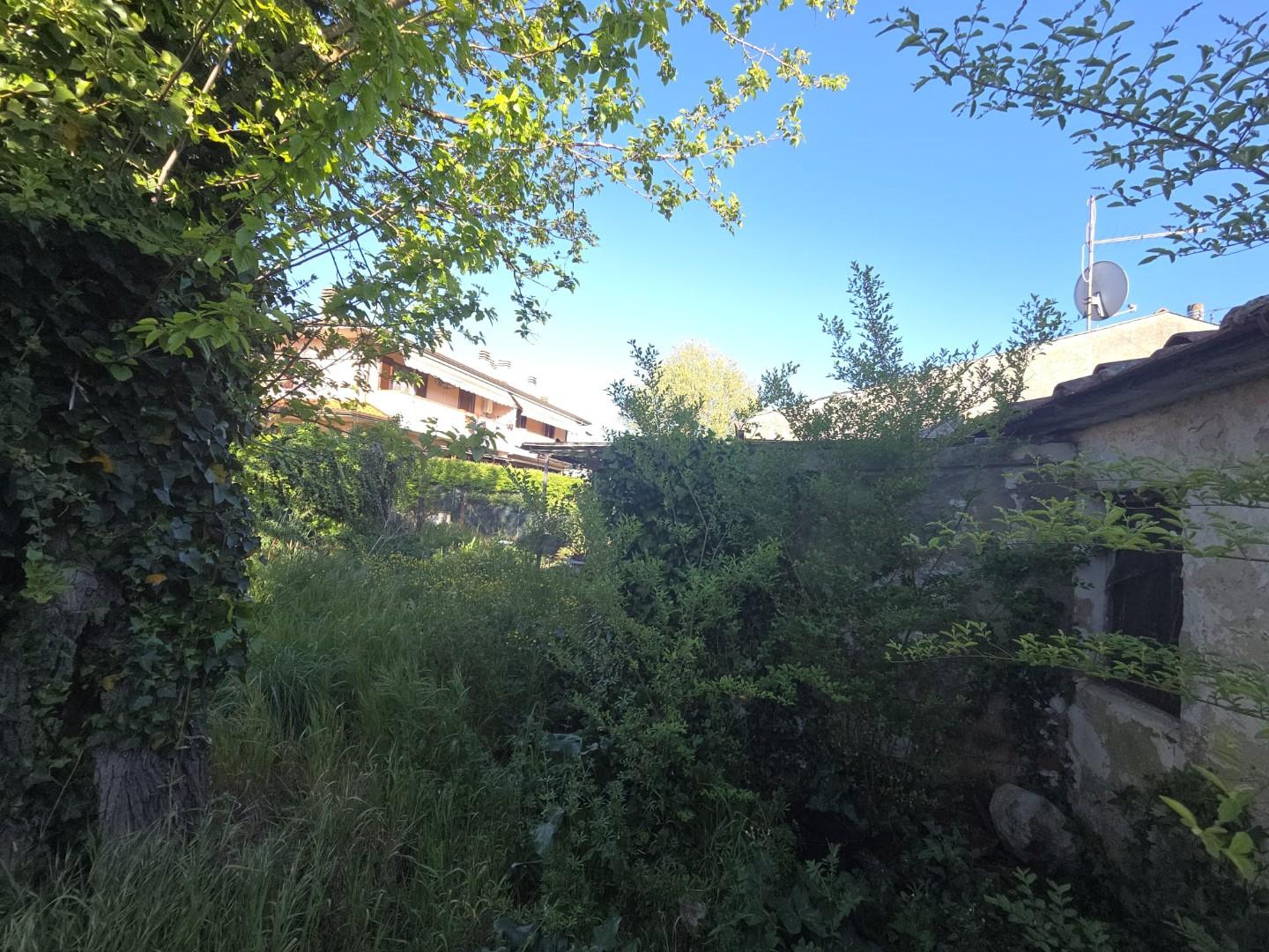 Casa indipendente con giardino a Porcari