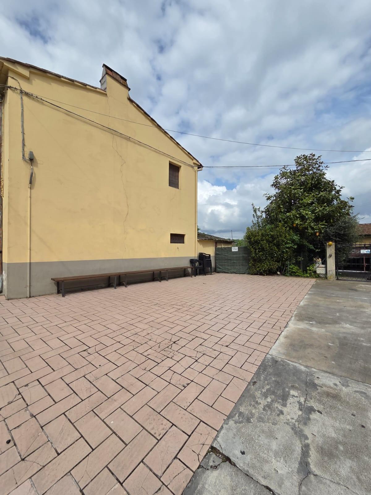 Casa indipendente con giardino, Porcari pineta