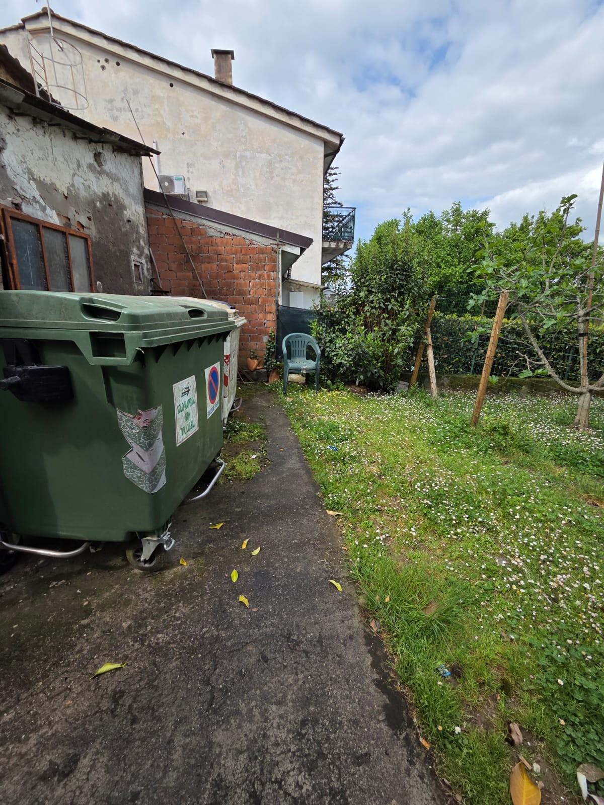 Casa indipendente con giardino, Porcari pineta