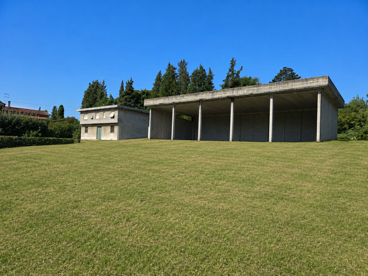 Capannone da ristrutturare, Capannori gragnano