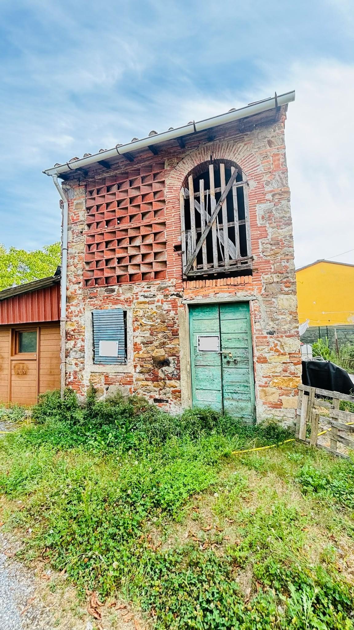 Rustico con giardino, Lucca san concordio contrada