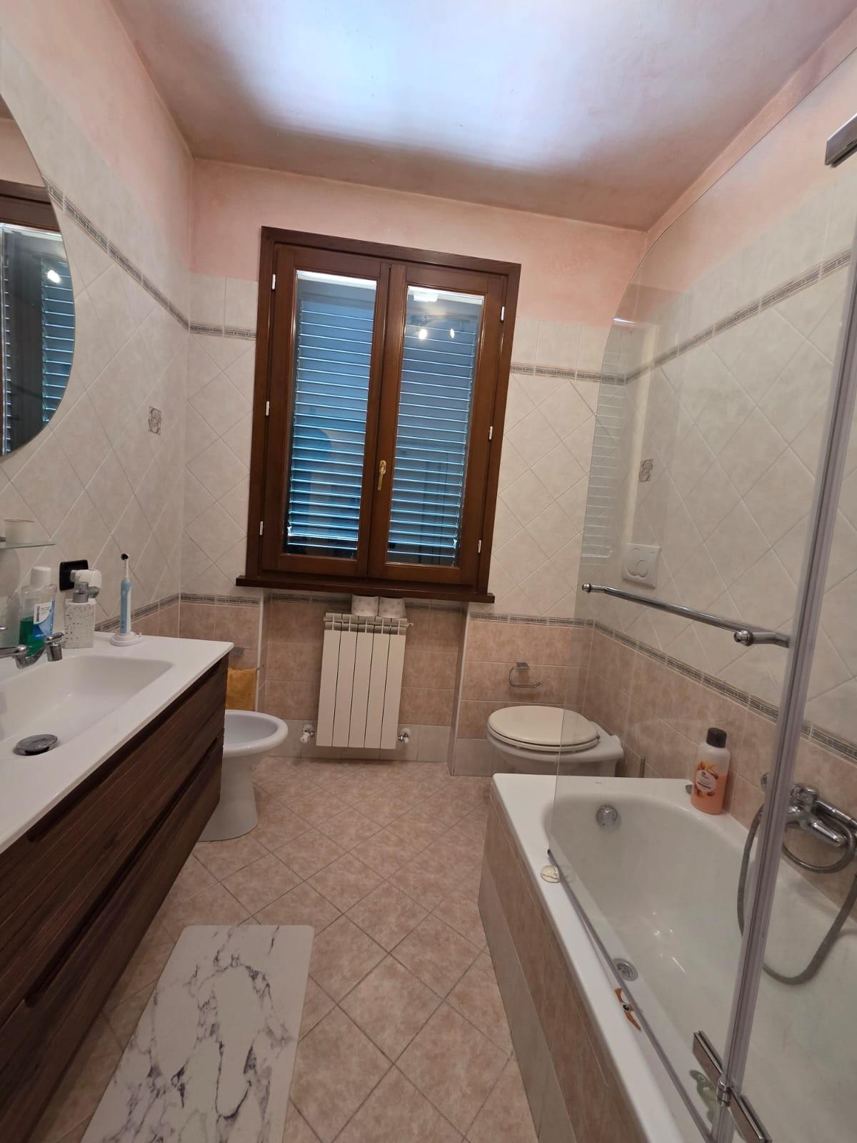 Villa con giardino, Altopascio badia pozzeveri