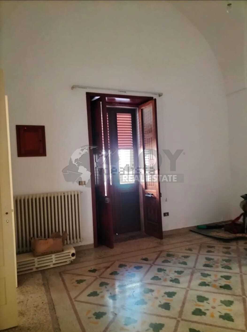 Casa indipendente con giardino in via montello 15, Zollino