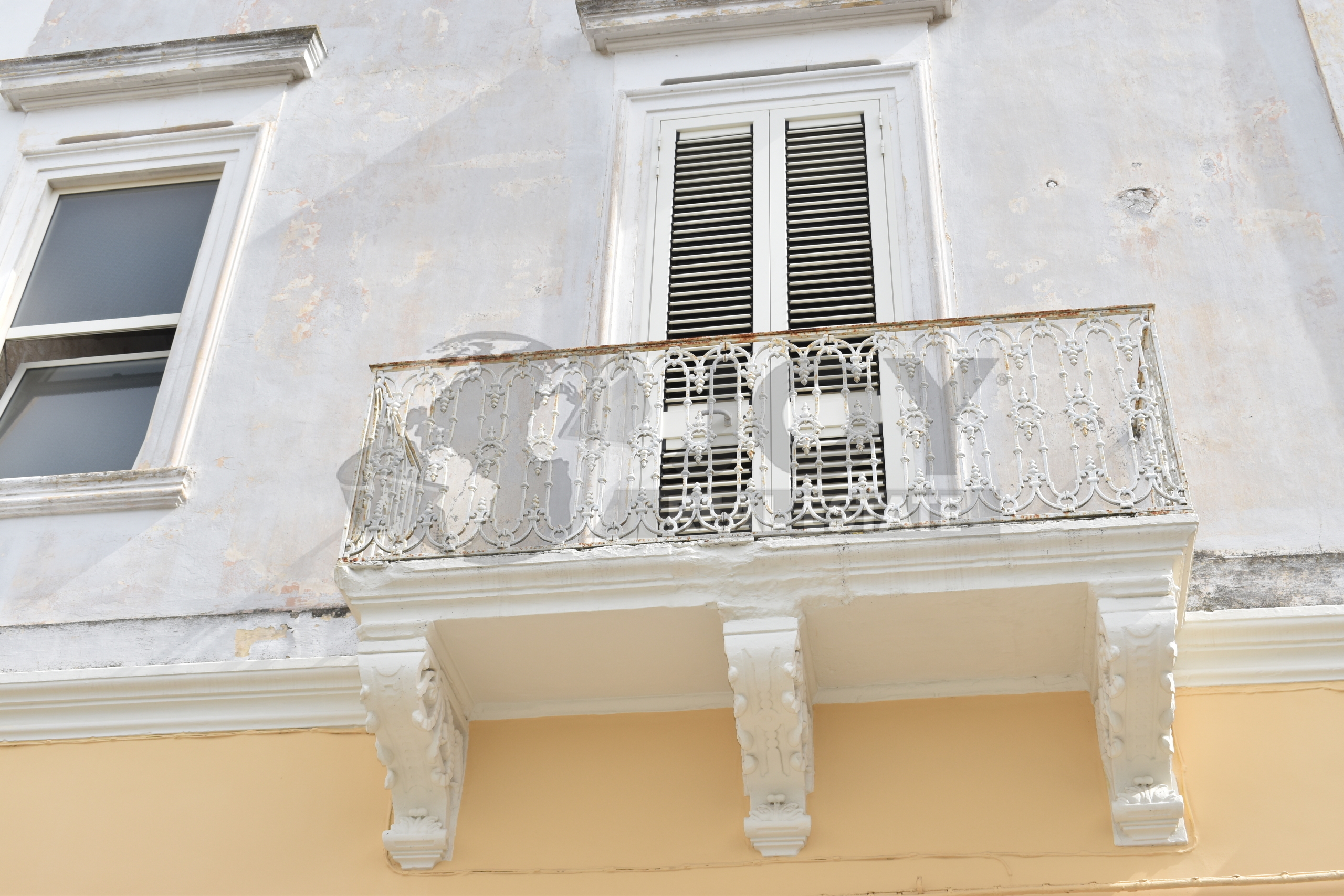 Quadrilocale da ristrutturare in via monsignor salvatore nestola 21, Copertino