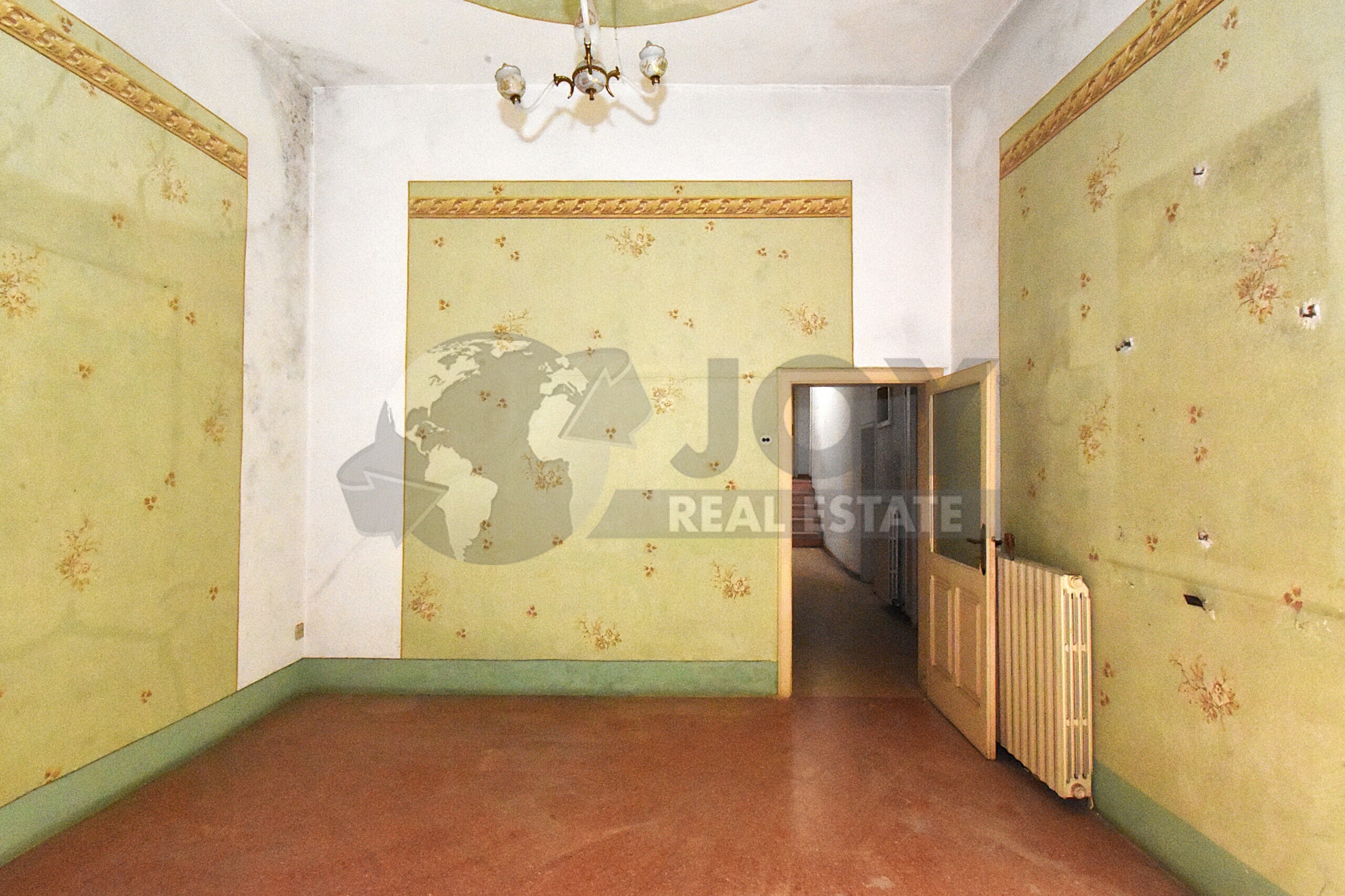Casa indipendente con terrazzo in via g. leuzzi 11, Galatone