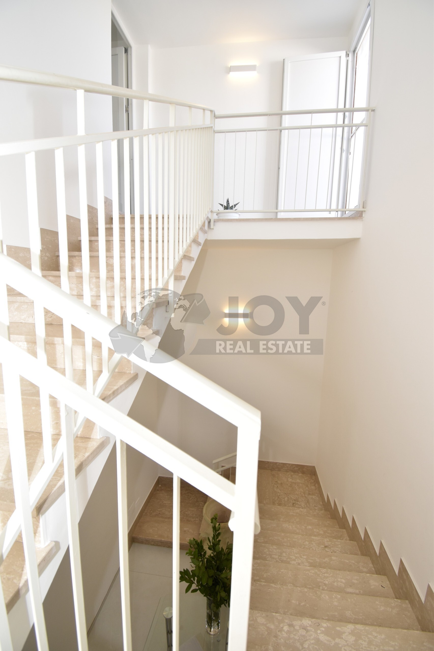 Casa indipendente con terrazzo in via po 92, Monteroni di Lecce
