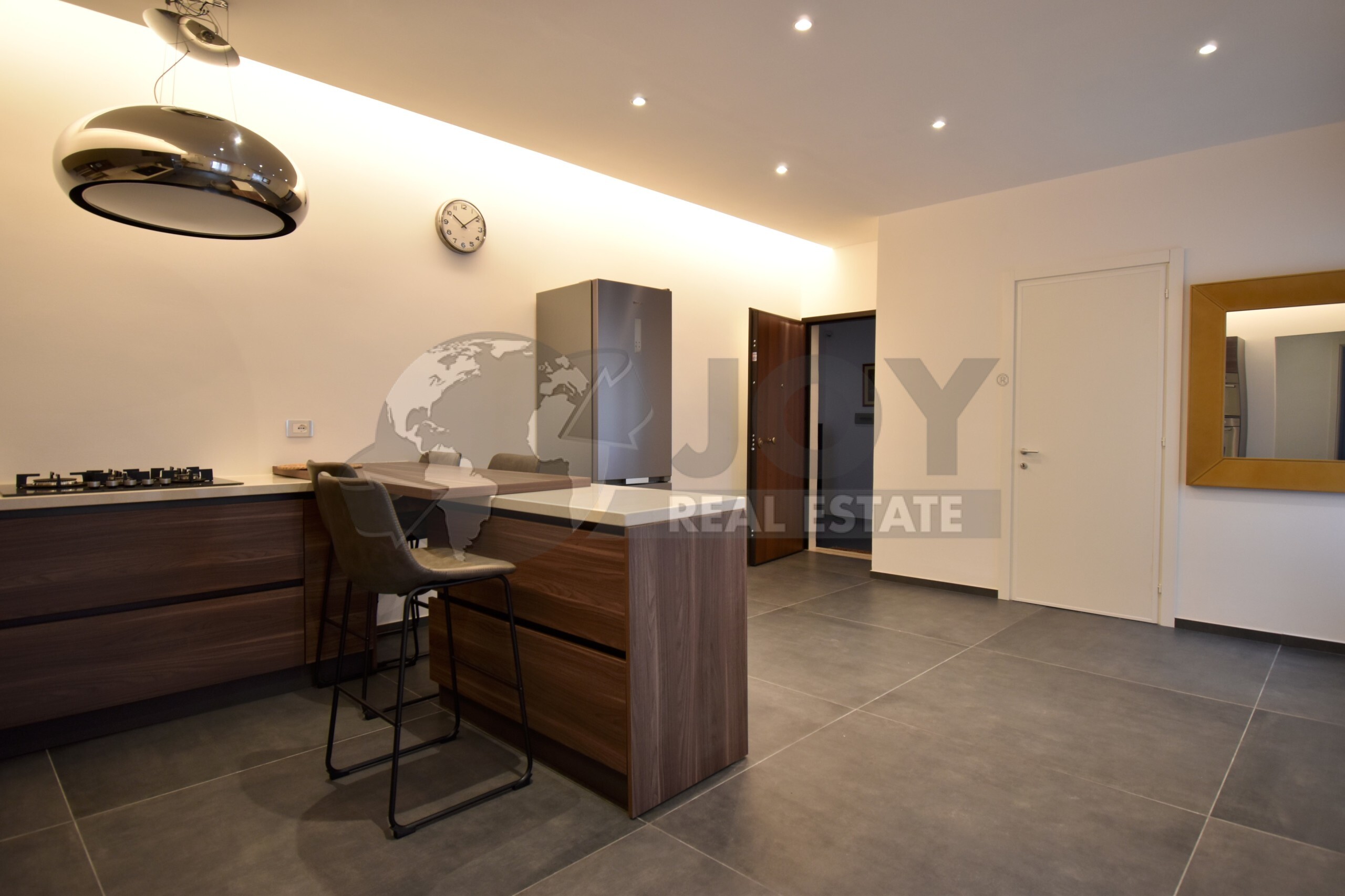 Appartamento con box doppio in via a. volta 1, Nard�