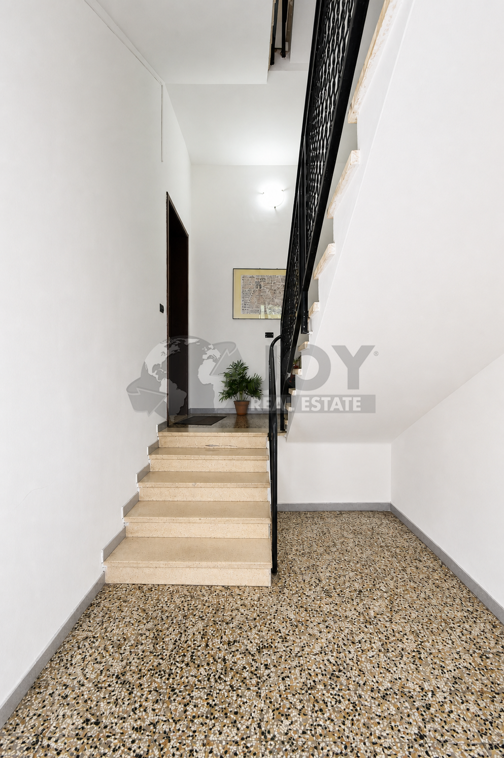 Appartamento con terrazzo in via antonio gramsci 115, Lizzanello