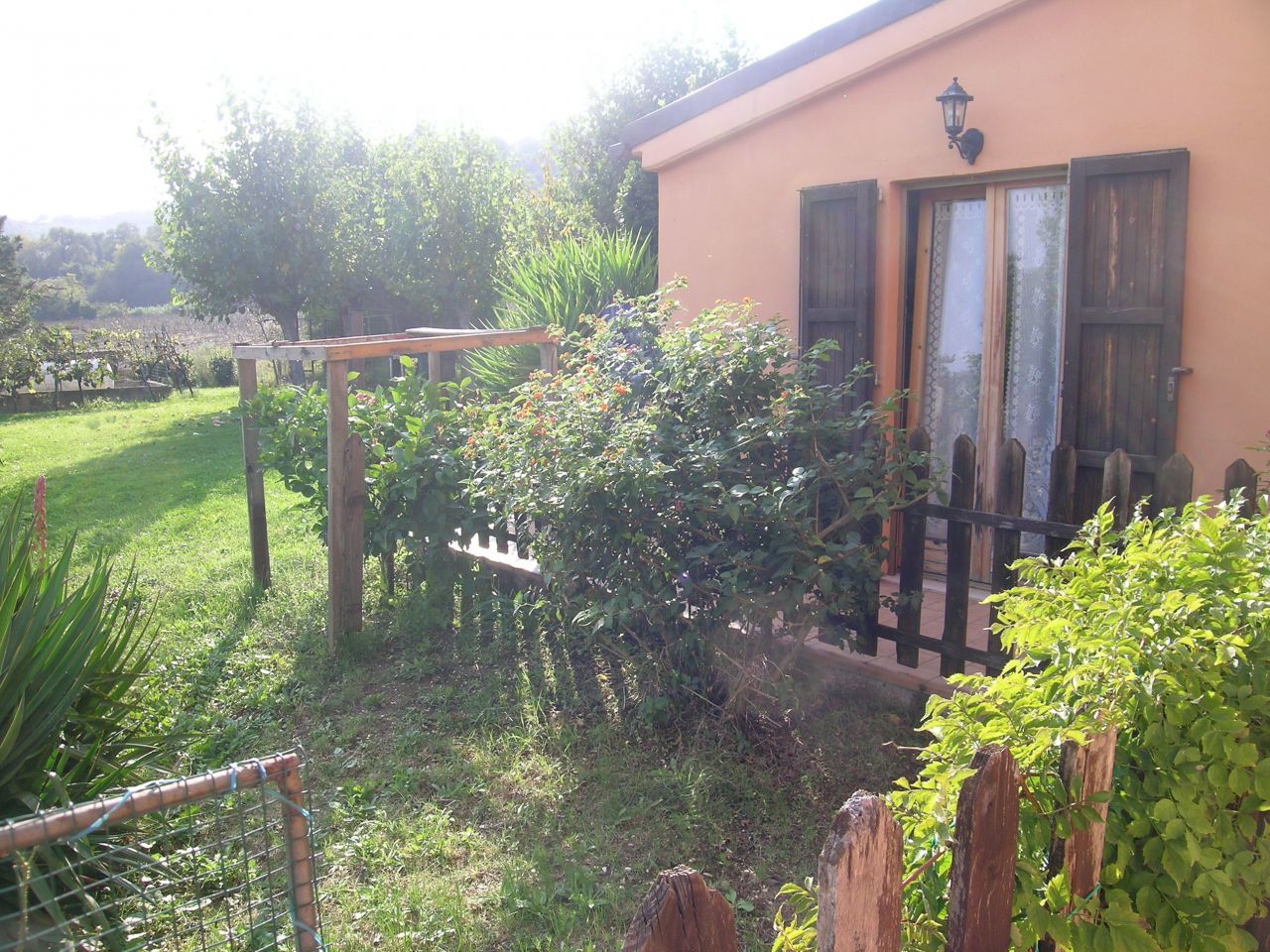 Casa indipendente con giardino in via sappanico, Ancona