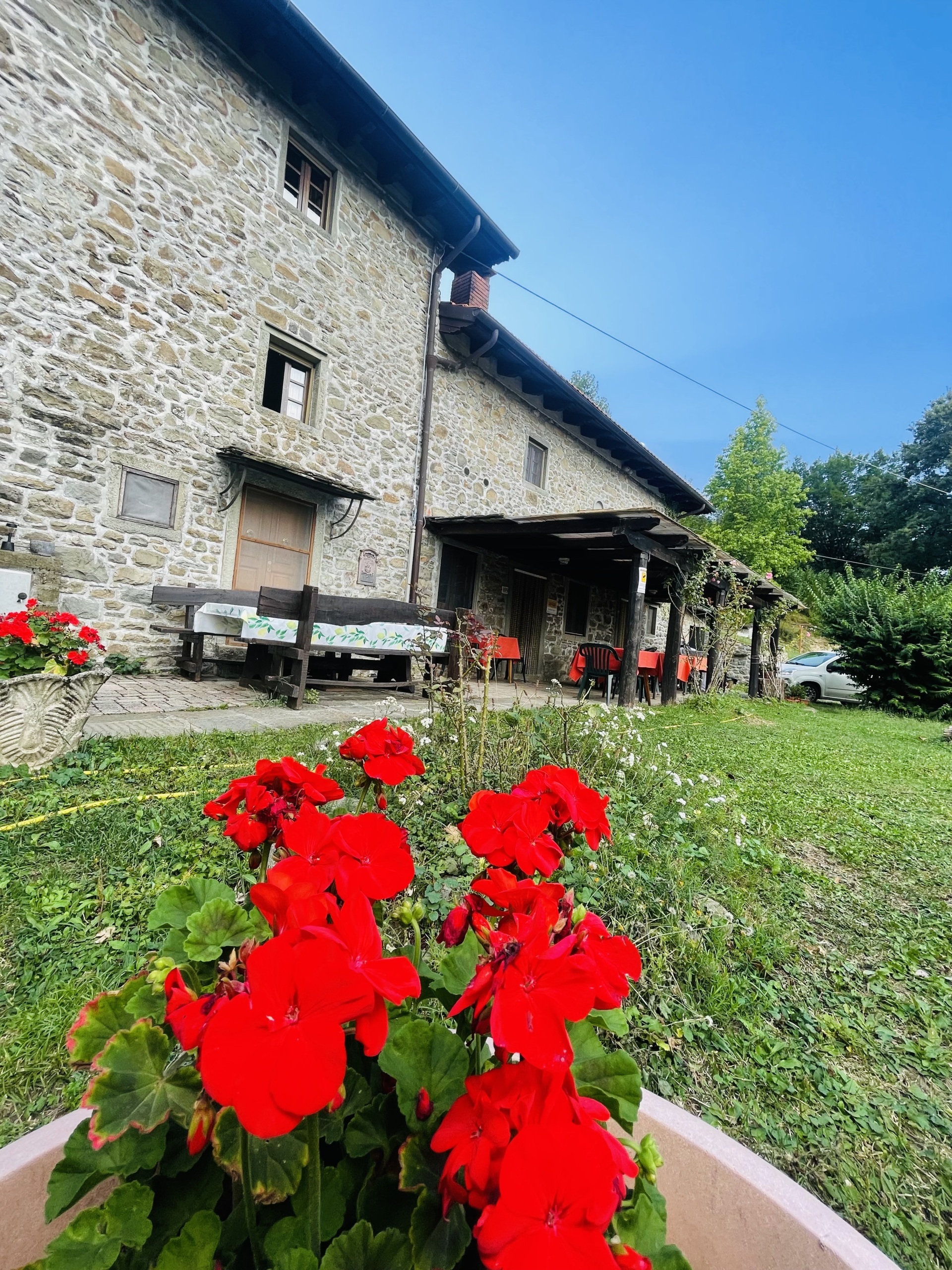 Rustico con giardino in via torri, San Marcello Piteglio