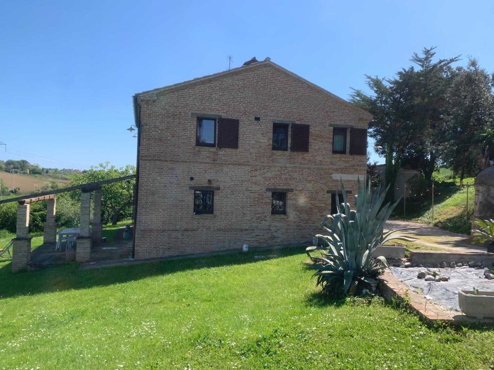 Rustico con giardino in via casino pulini 17, Montemarciano