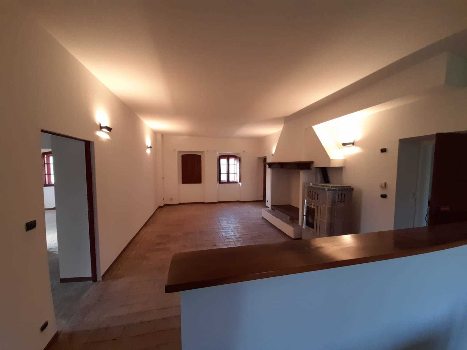 Rustico da ristrutturare in via casette, Osimo
