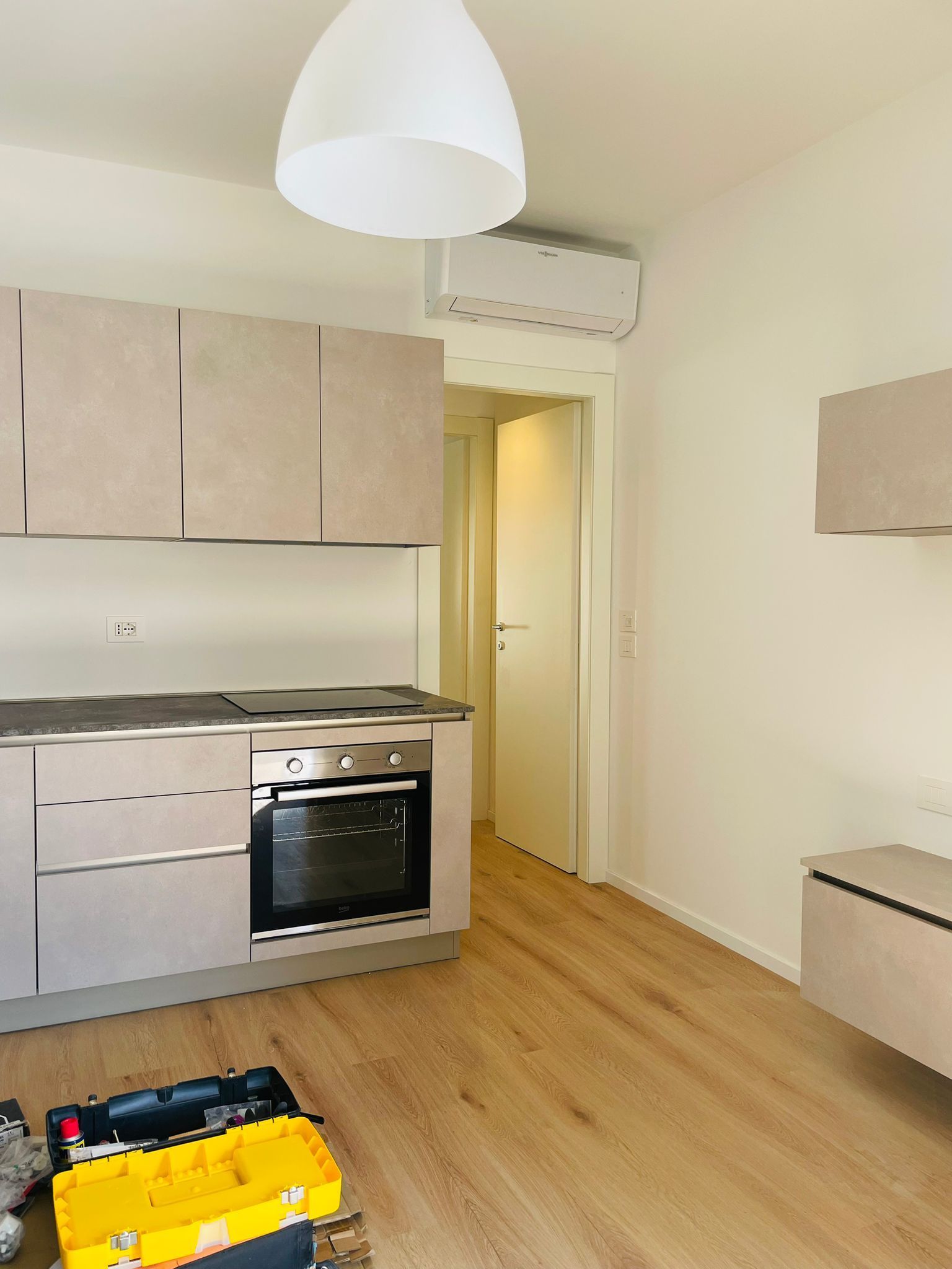 Bilocale nuovo in via esino, Ancona