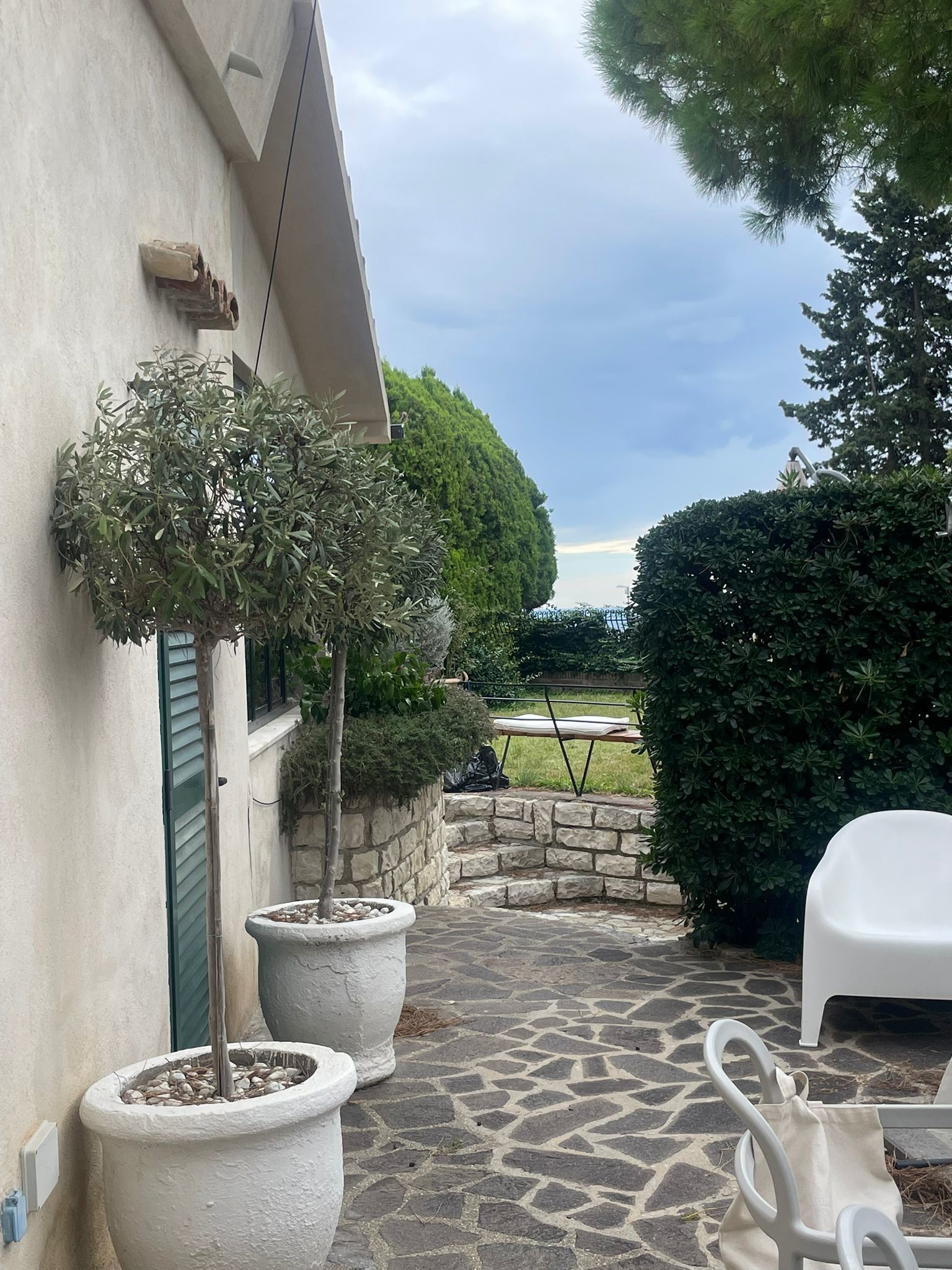 Casa indipendente con giardino in via fonte olio, Ancona