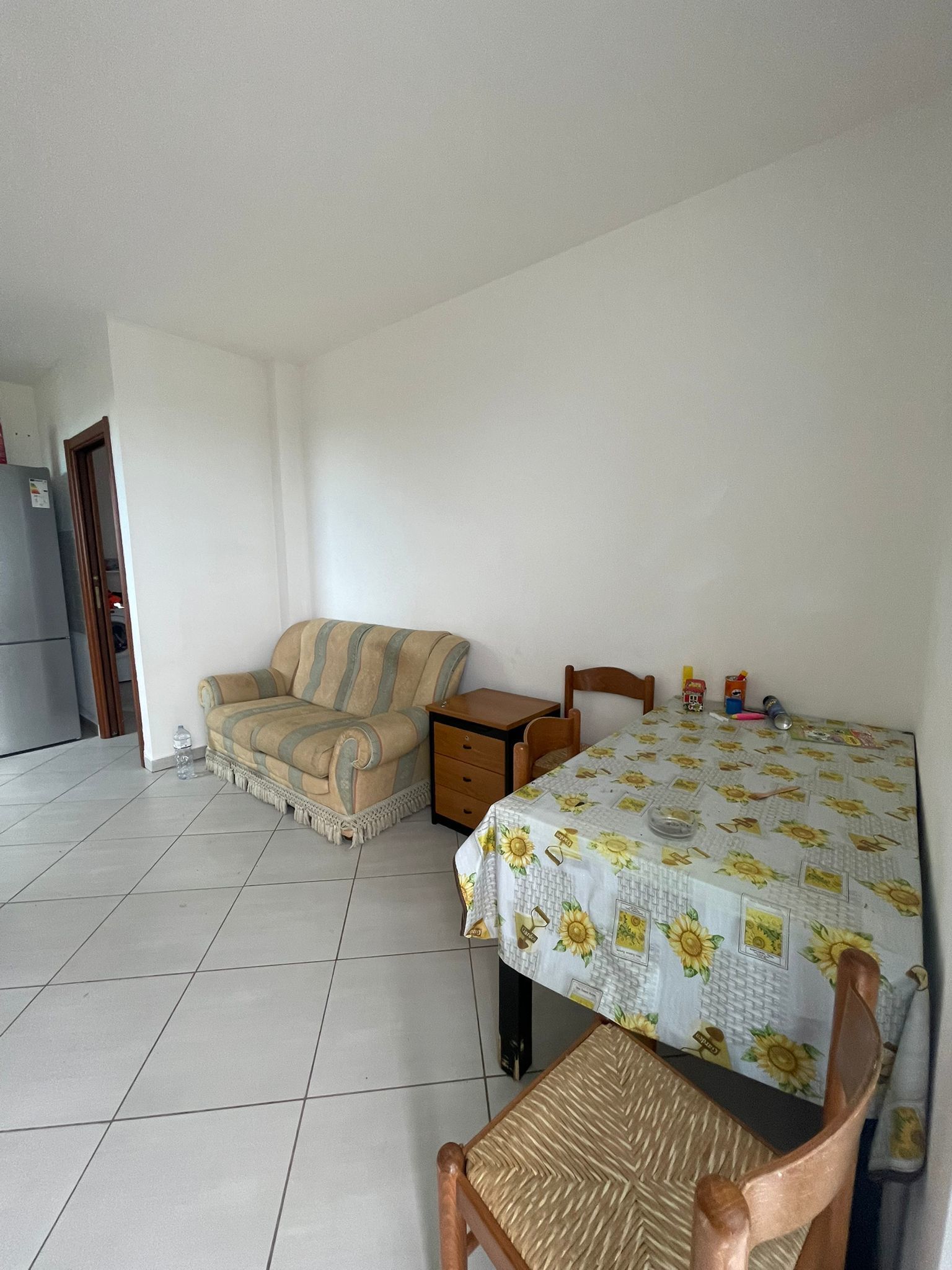 Quadrilocale da ristrutturare in via rustico, Ancona