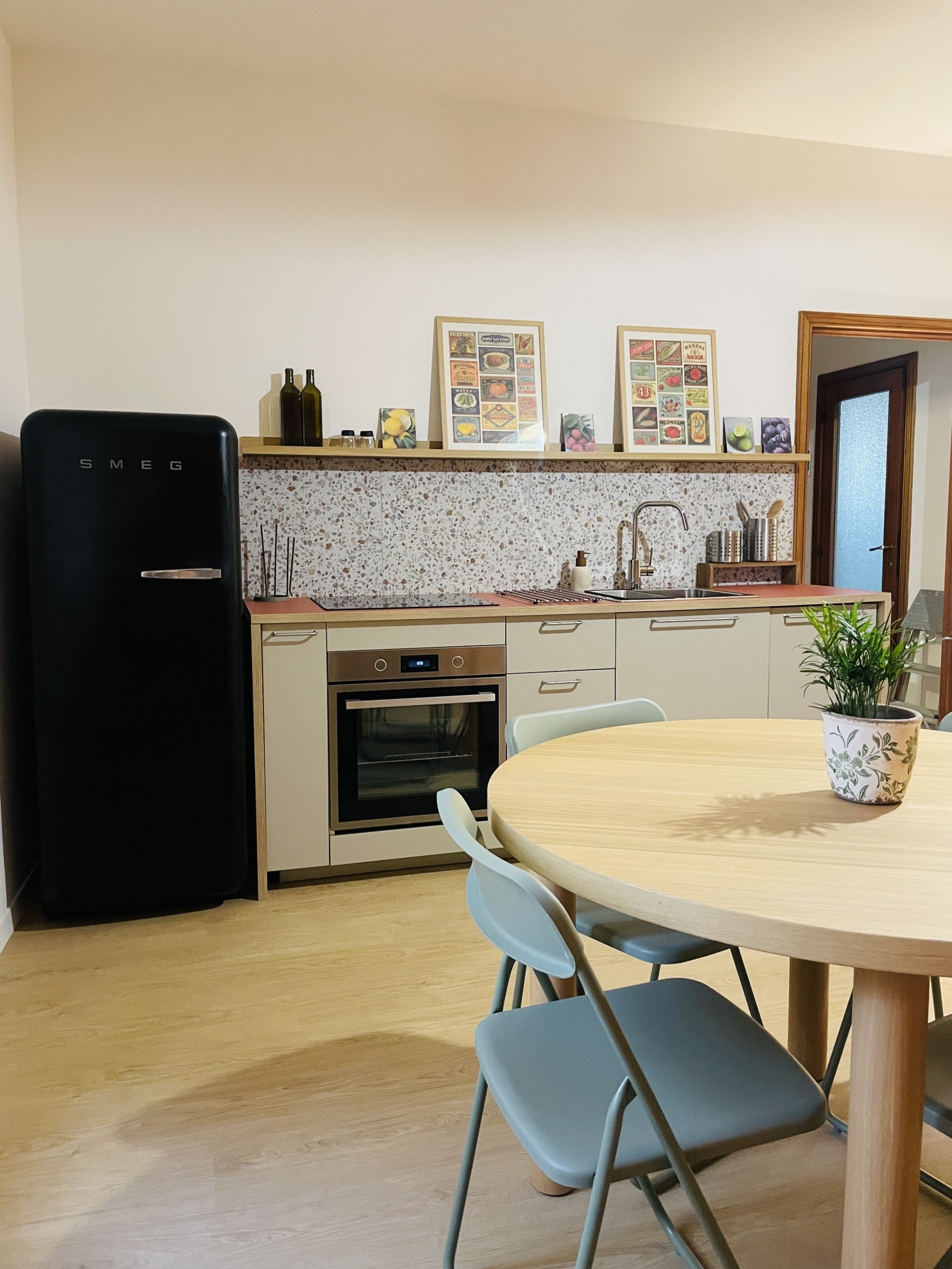 Trilocale ristrutturato in via birarelli, Ancona