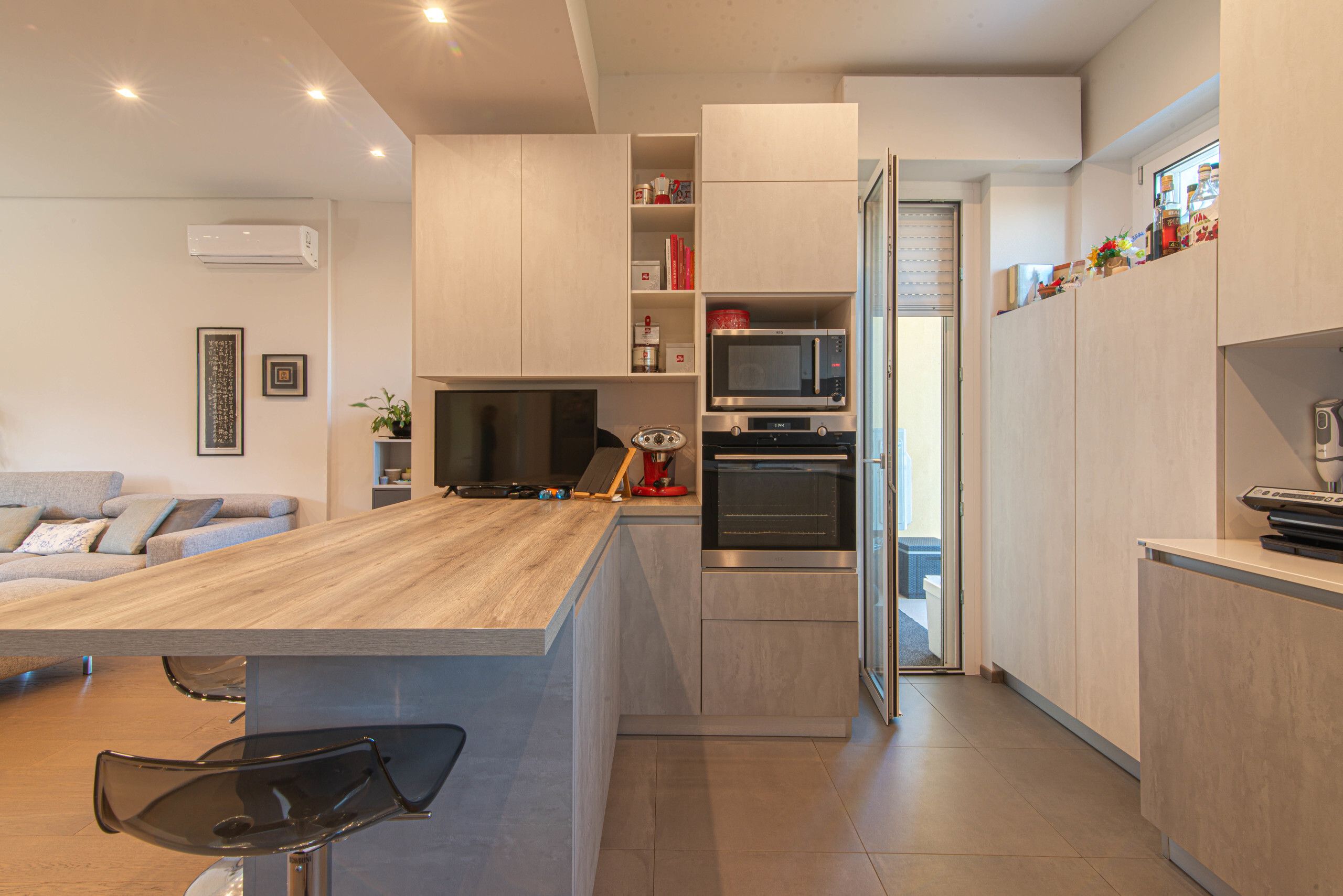 Appartamento con box a Falconara Marittima