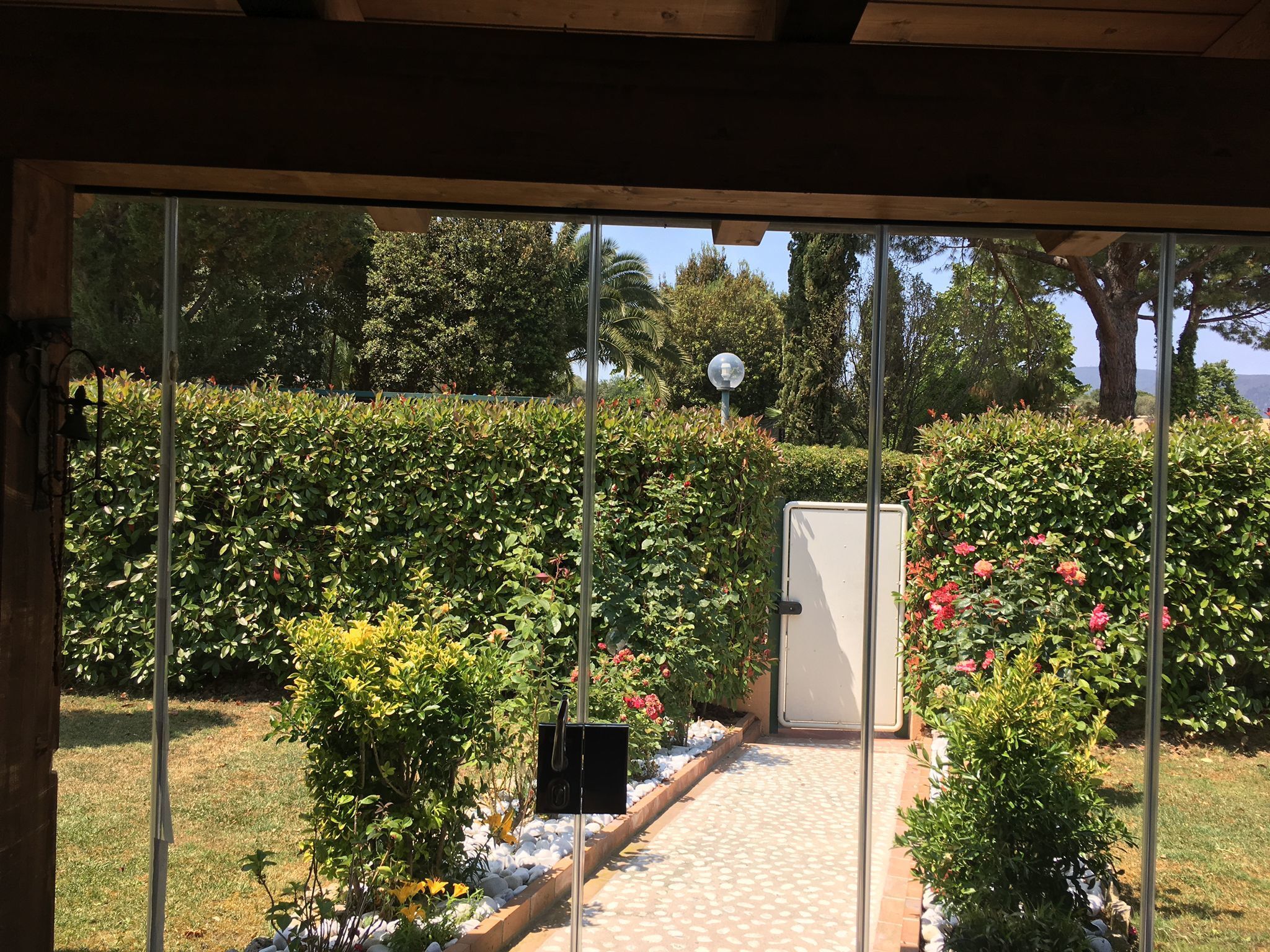 Villa con giardino in via circonvallazione conero, Numana