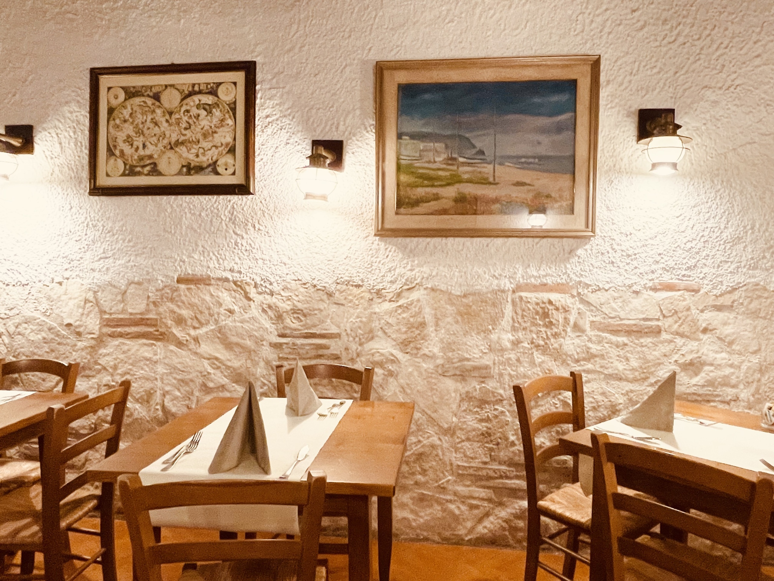 Locale commerciale in vendita in via enrico cialdini, Sirolo