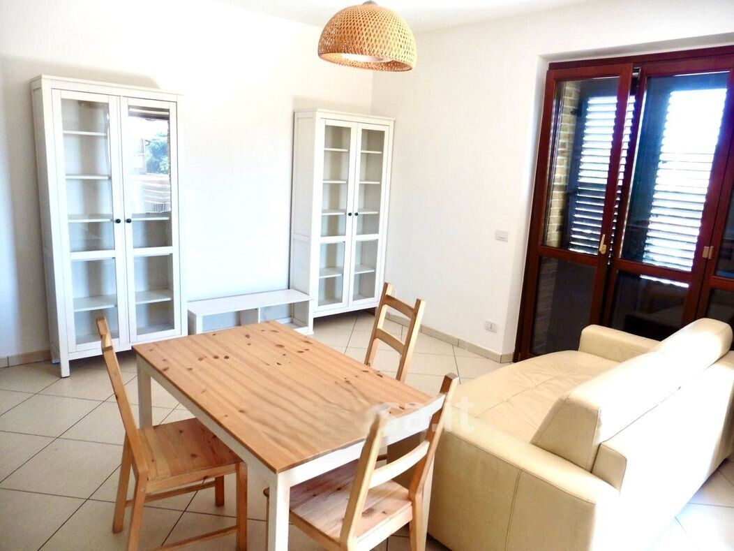 Villetta a schiera in affitto in via ave ninchi 114, Ancona