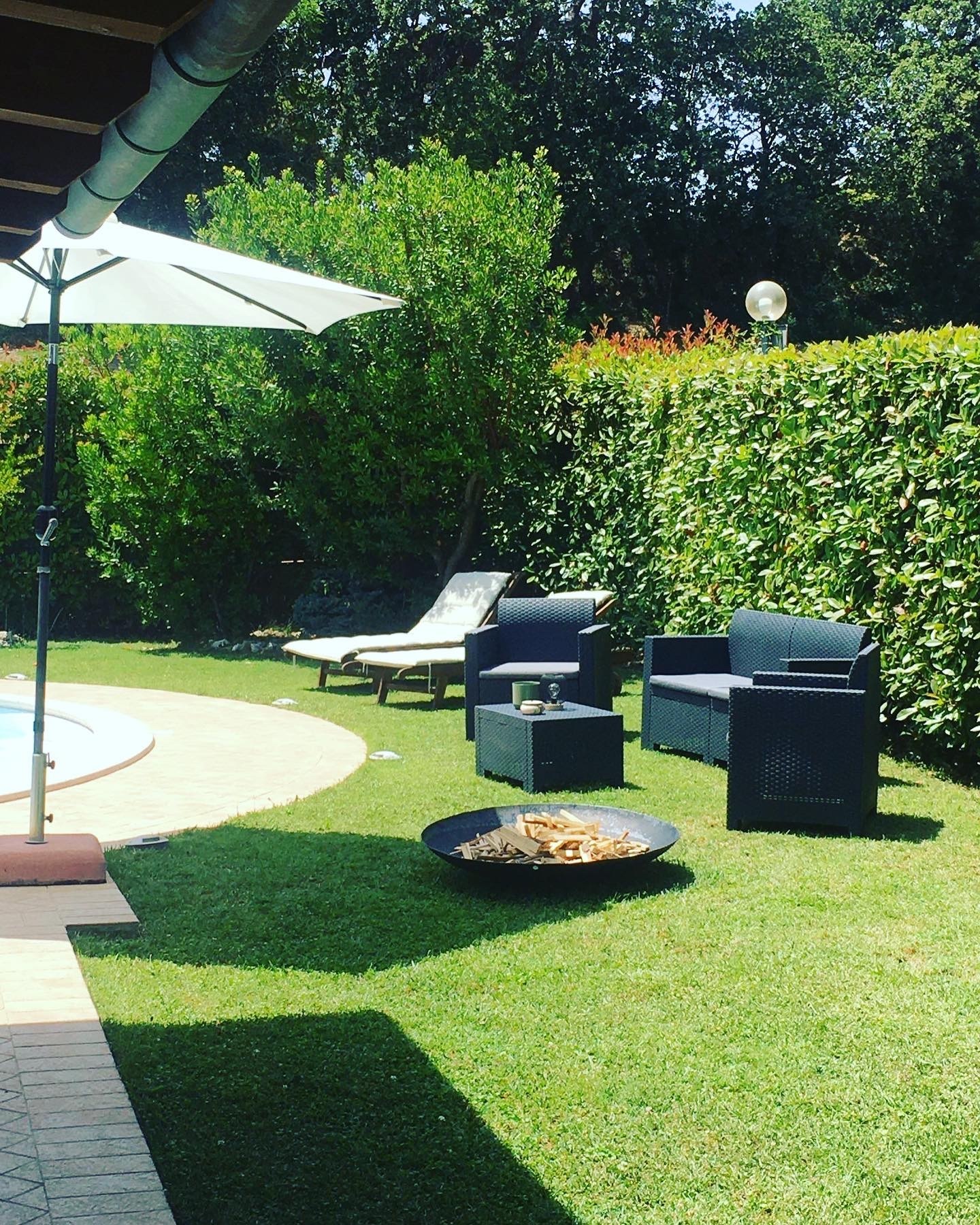 Villa con giardino in via circonvallazione conero 5a, Numana