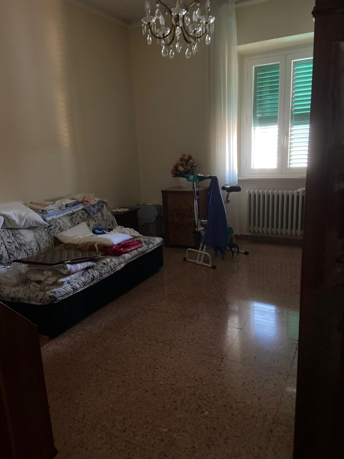 Appartamento con box in via fonte magna, Osimo