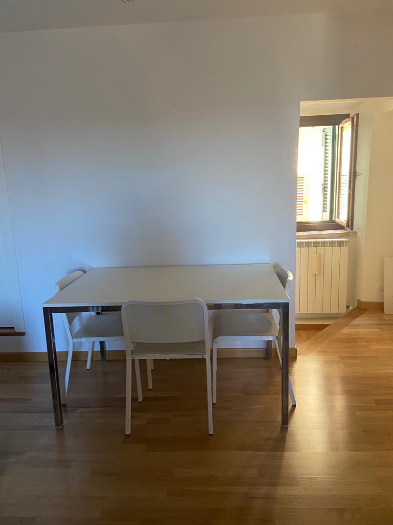 Casa indipendente in affitto in via angeloni, Ancona