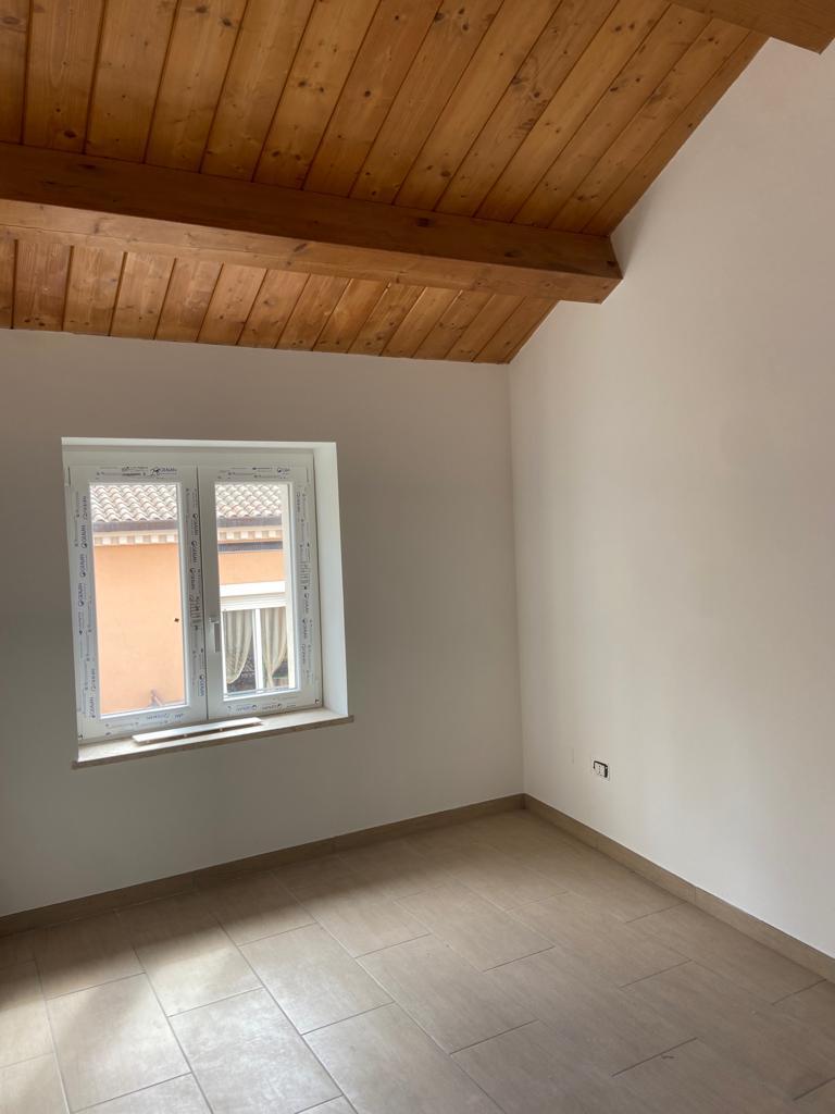 Appartamento nuovo in via roncisvalle, Osimo