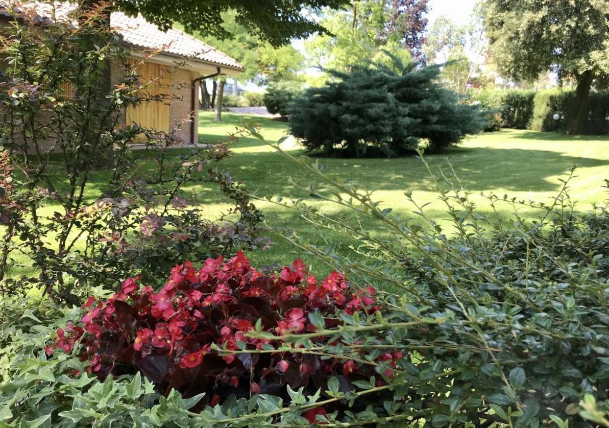 Casa indipendente con giardino in barcaglione, Ancona