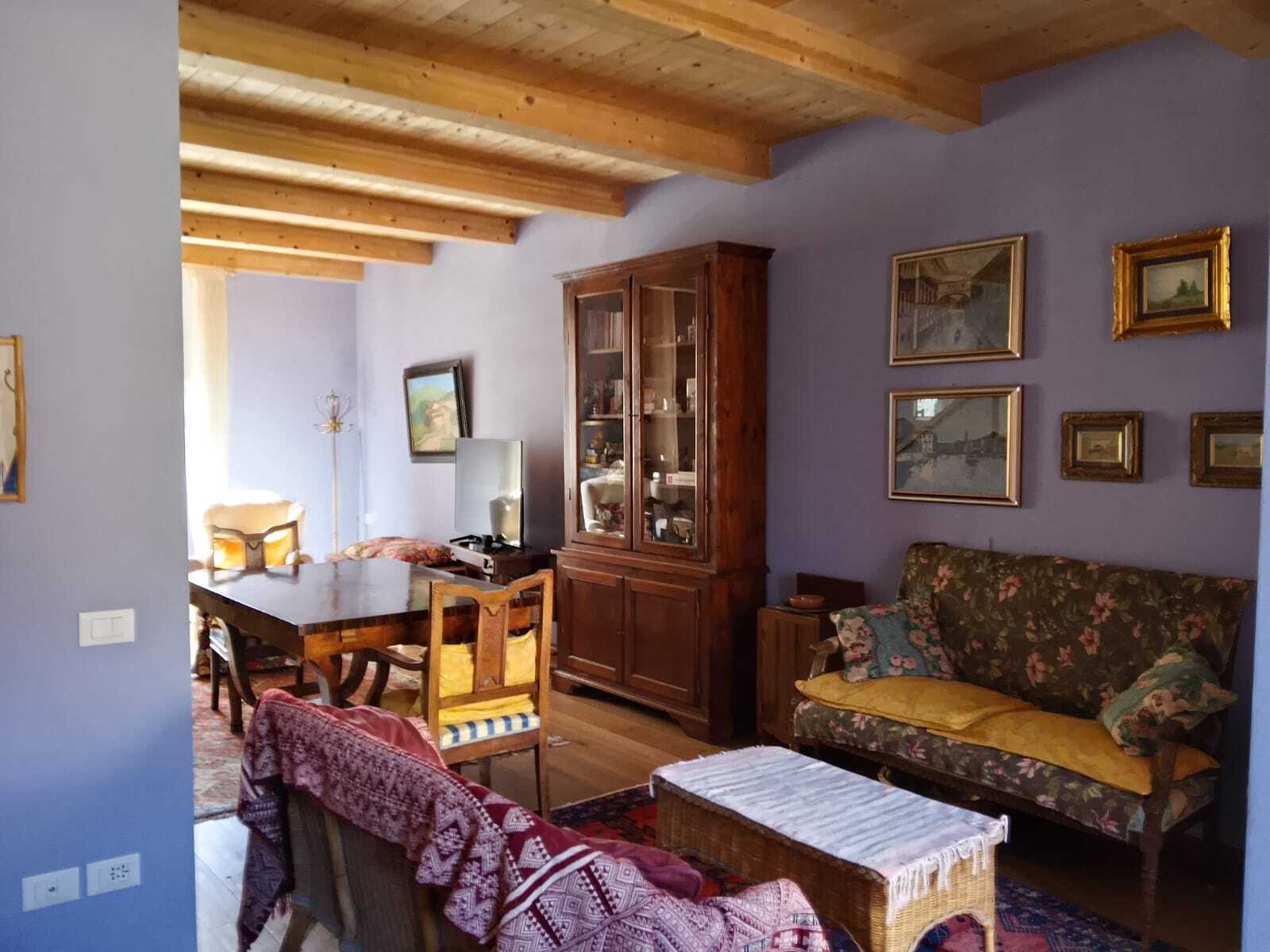 Casa indipendente con giardino in via iv novembre, Fano