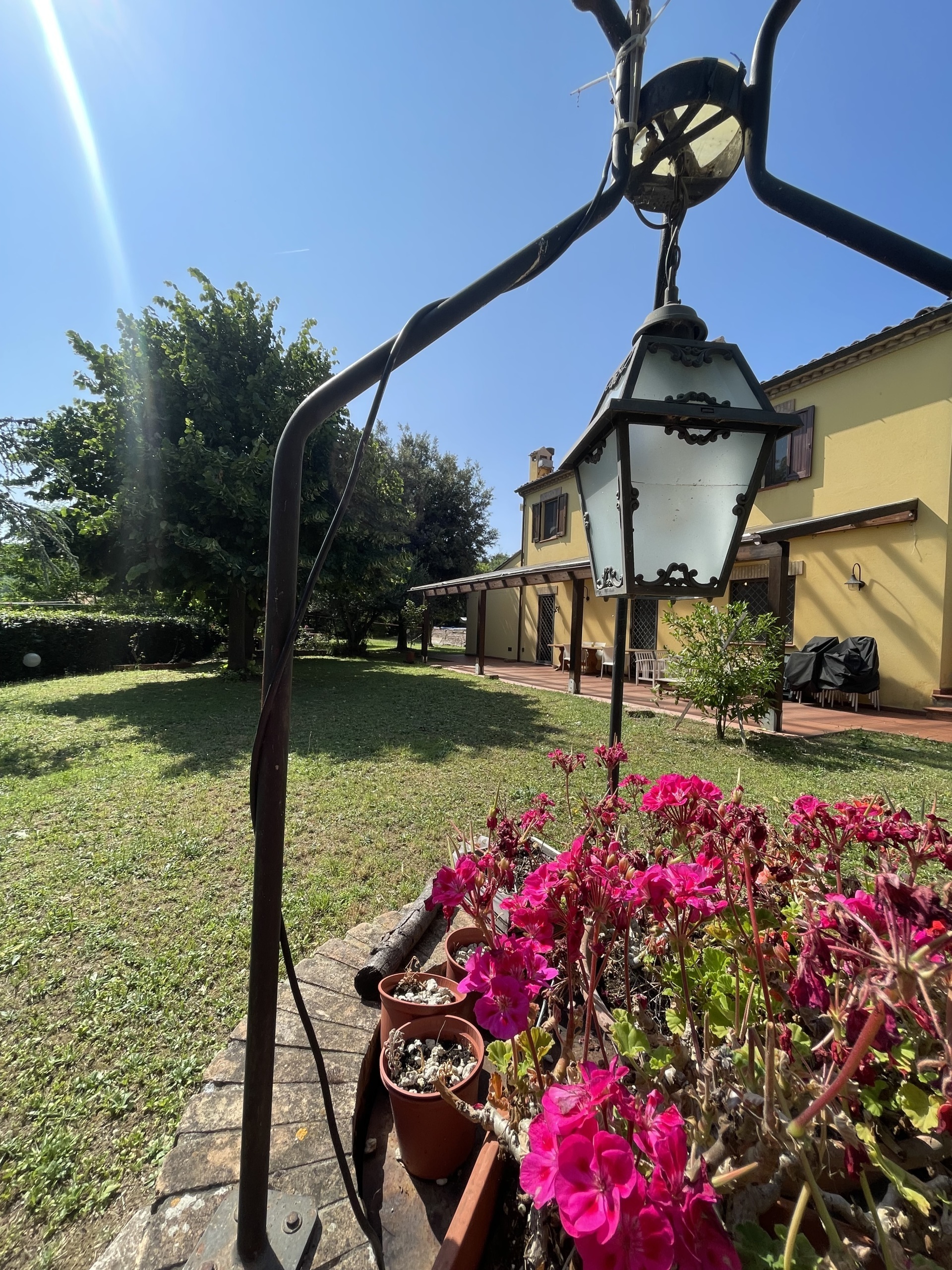 Rustico con giardino in offagna, Offagna