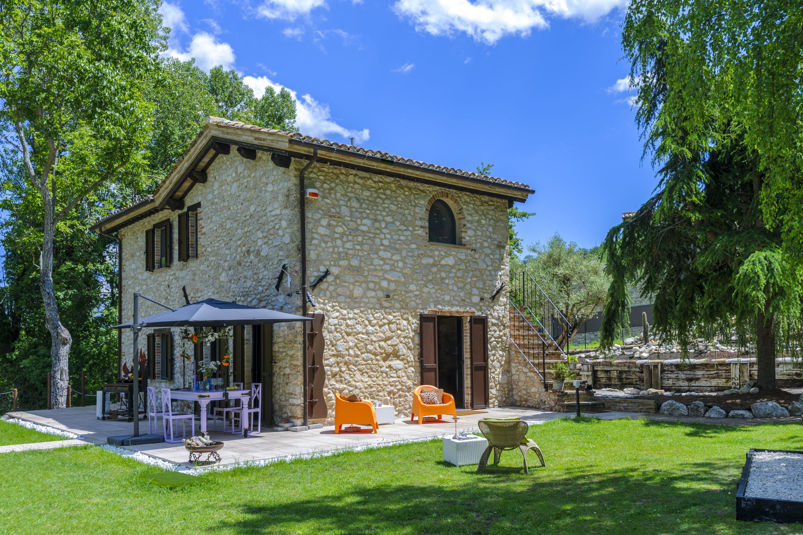 Casa indipendente con giardino in contrada terro, Sarnano