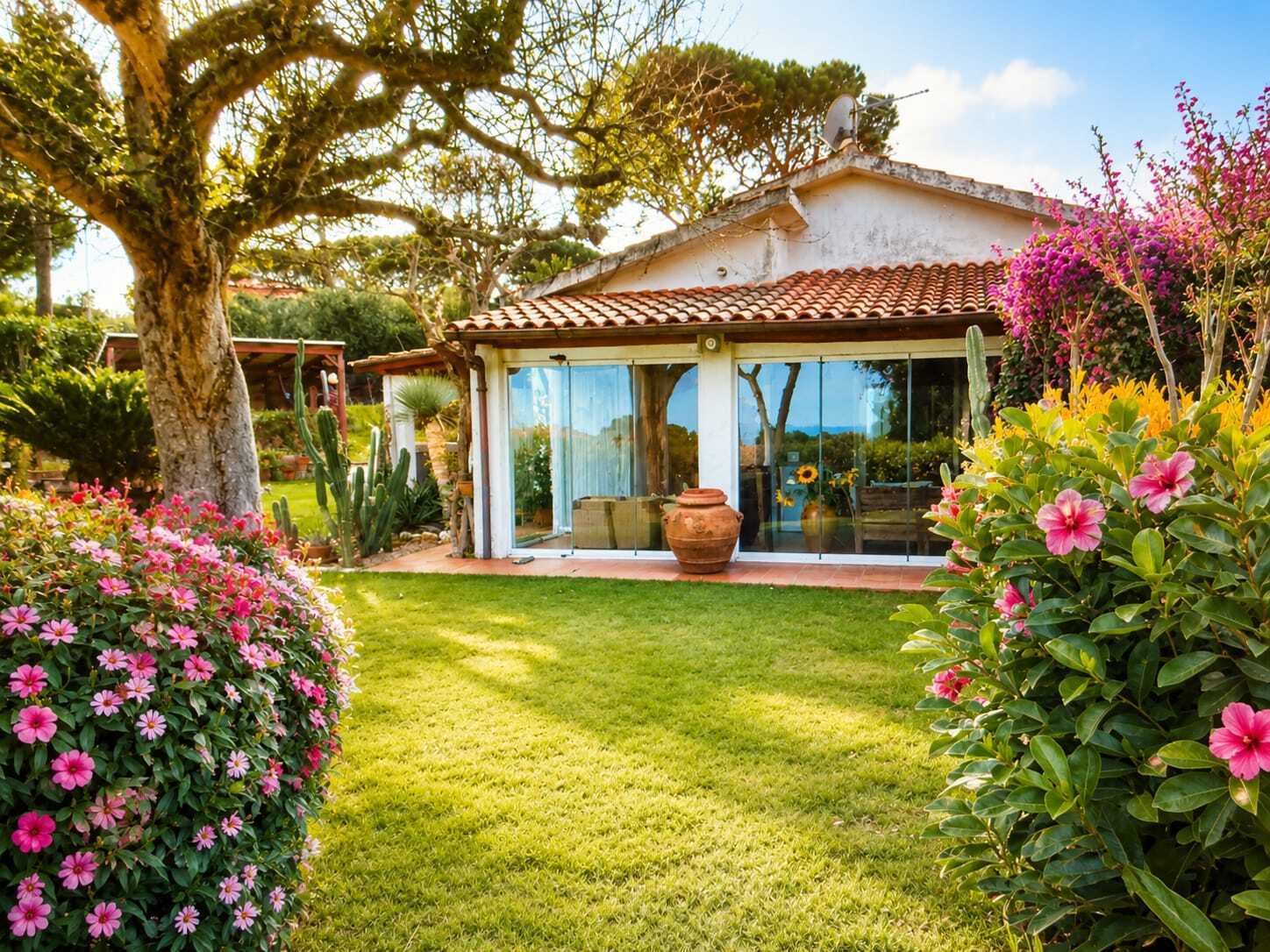 Villa vista mare in via del taunus 33, Ancona
