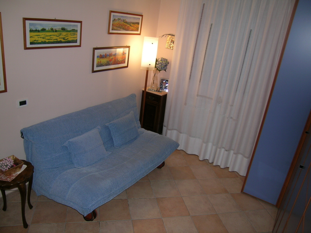 Casa indipendente con giardino in via delle rose, Numana