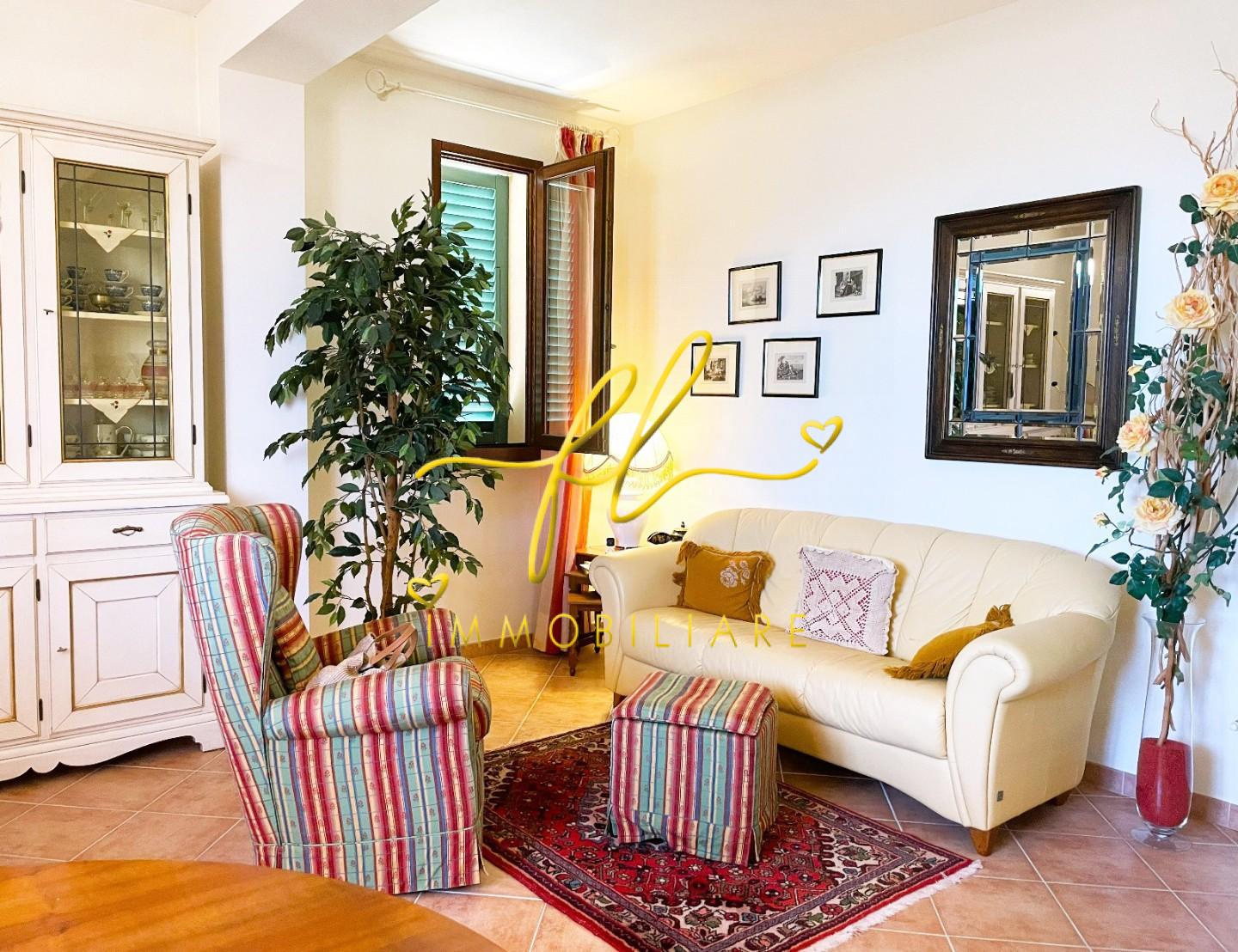 Villa Bifamiliare con giardino a Pomarance