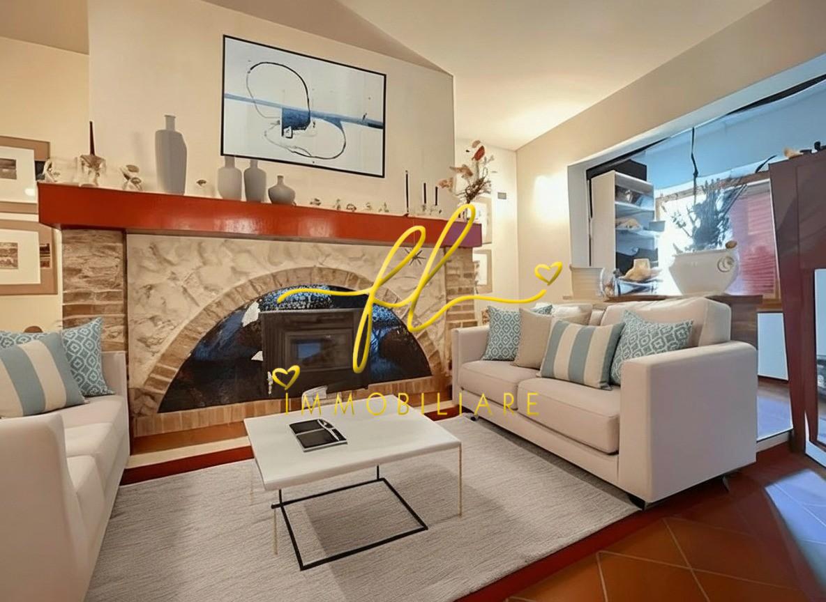 Villa con giardino a Casole d'Elsa