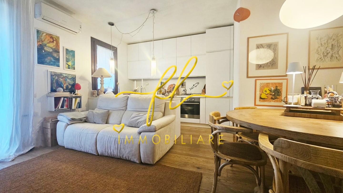 Bilocale con terrazzo, Castagneto Carducci marina di castagneto