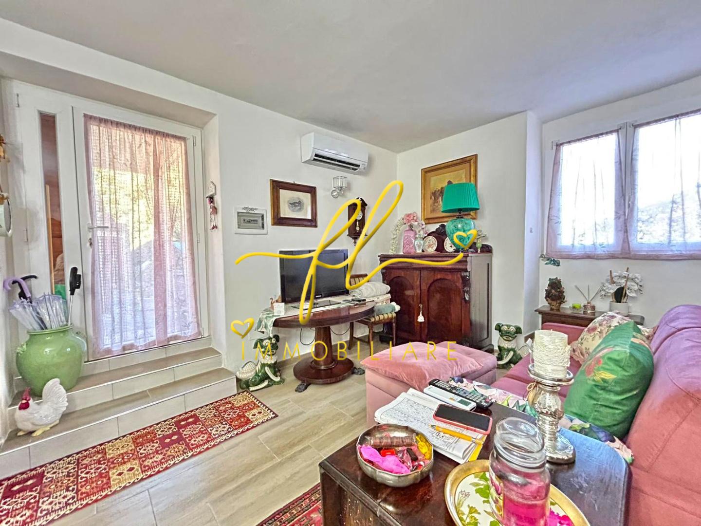 Monolocale con giardino a Marciana