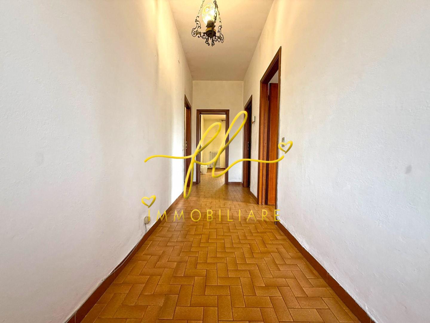 Appartamento con giardino a Montescudaio