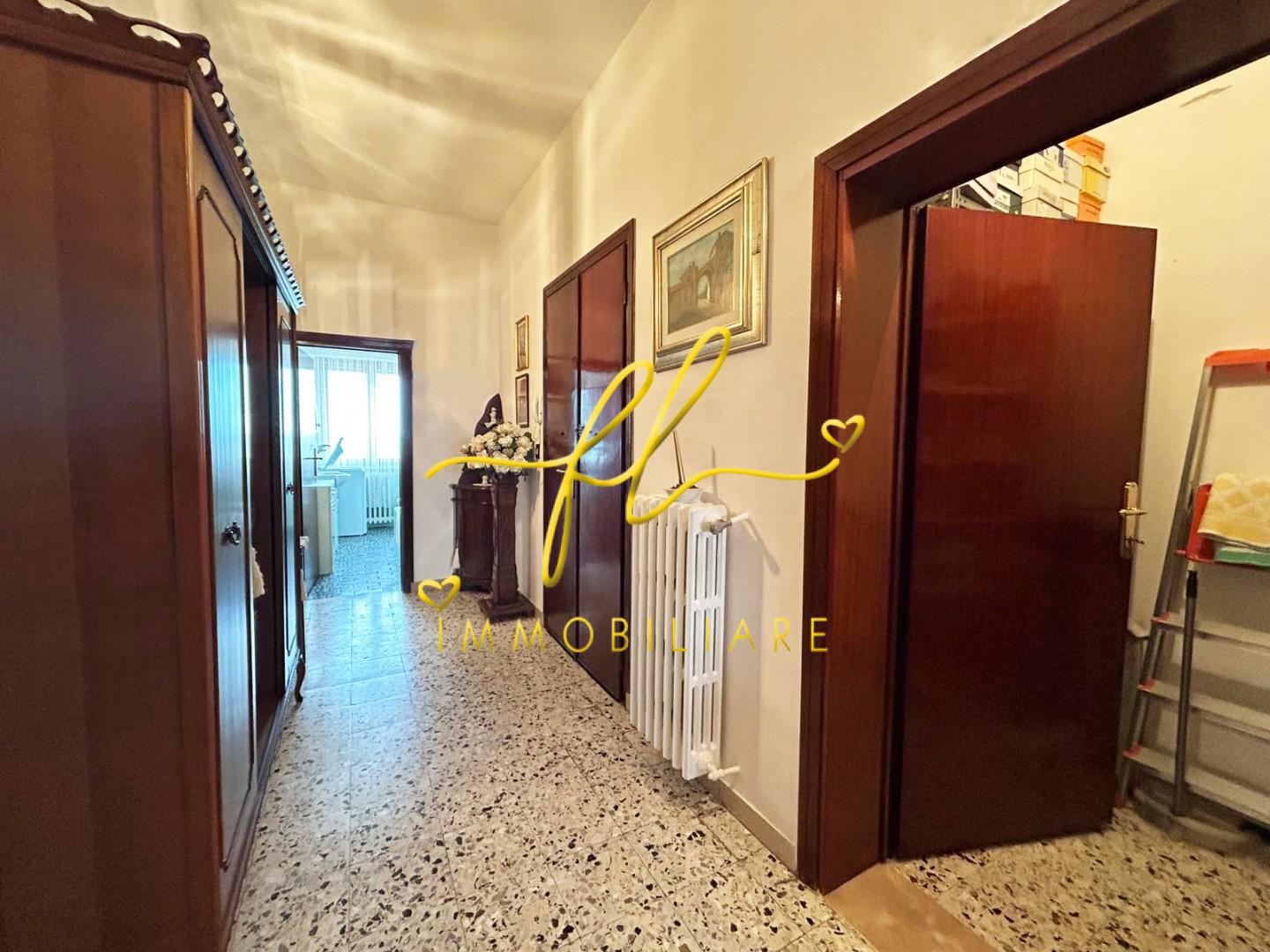 Villa Bifamiliare con giardino a Orciano Pisano