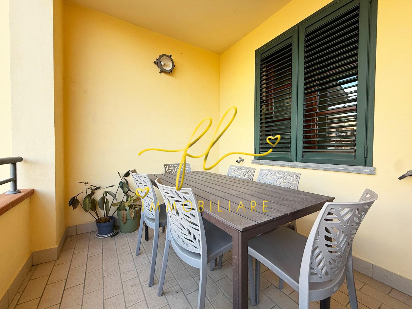 Villa con giardino, Cecina citt� giardino