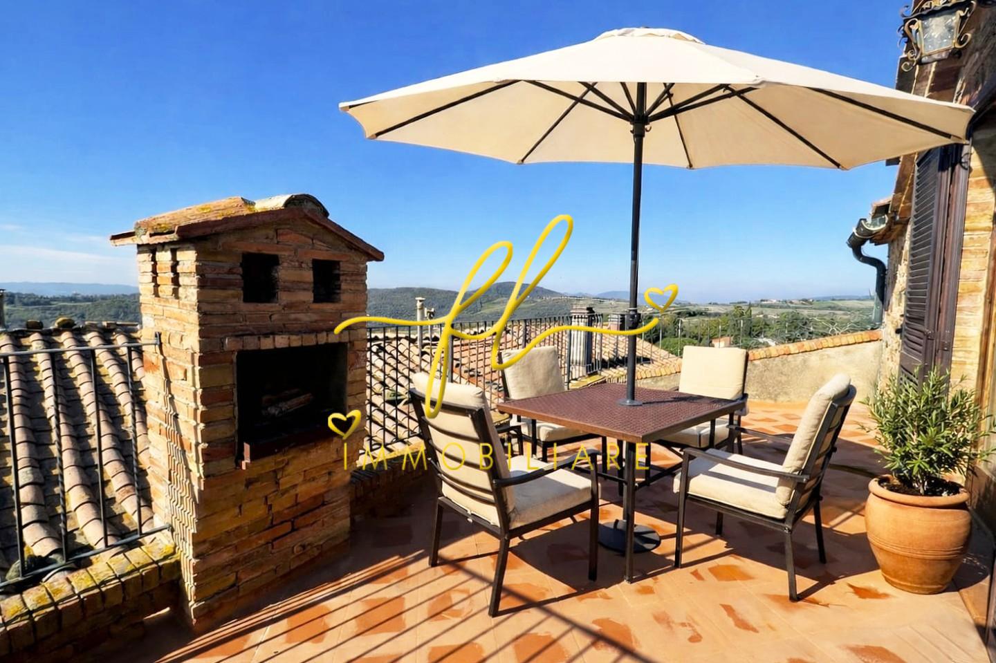 Casa indipendente con terrazzo, Pomarance lustignano