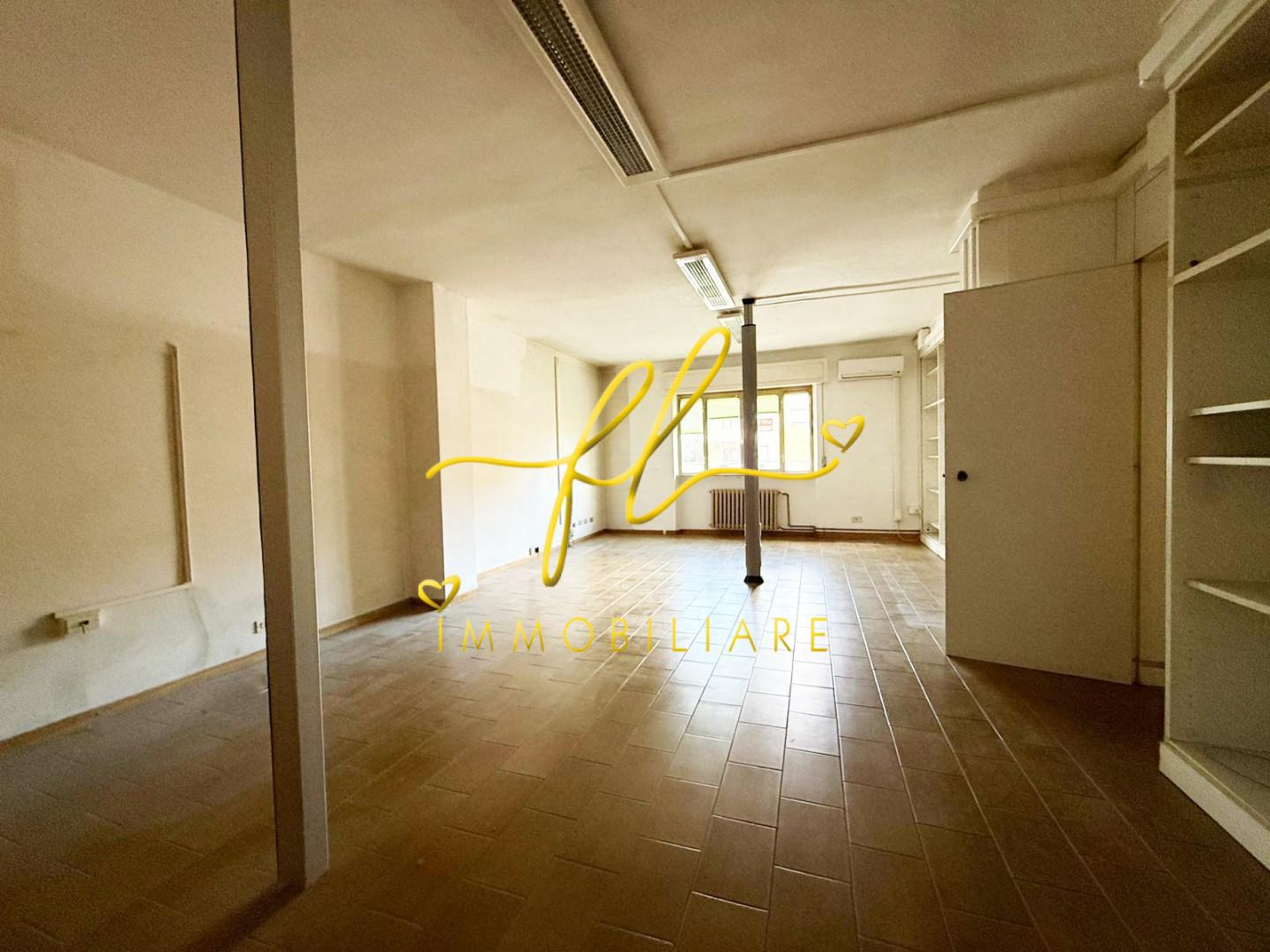 Ufficio in affitto a Cecina