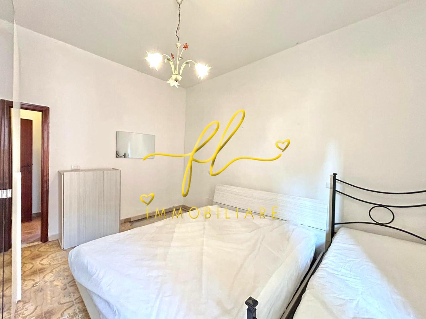 Bilocale da ristrutturare a Porto Azzurro