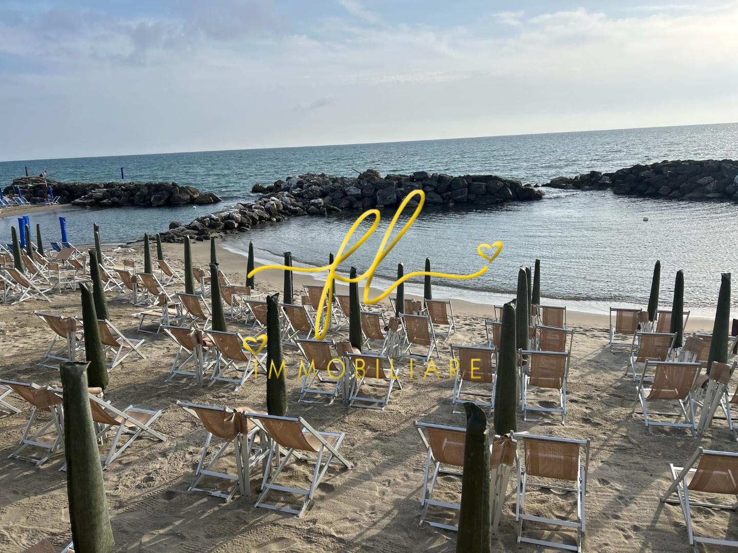 Attivit� commerciale in vendita, Pisa marina di