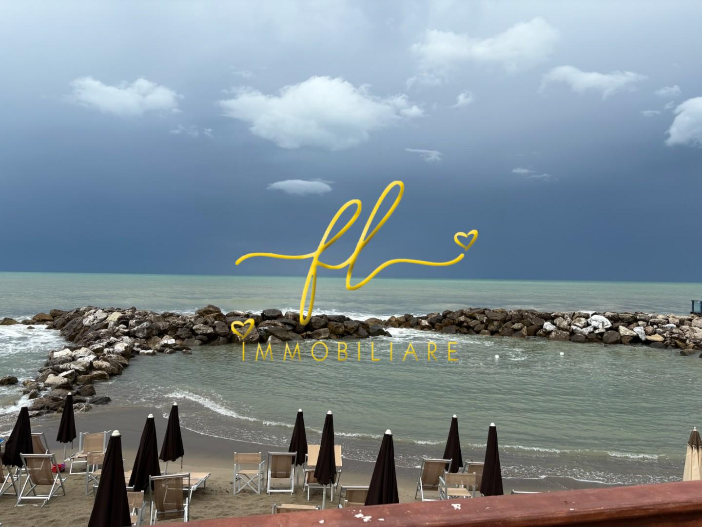 Attivit� commerciale in vendita, Pisa marina di