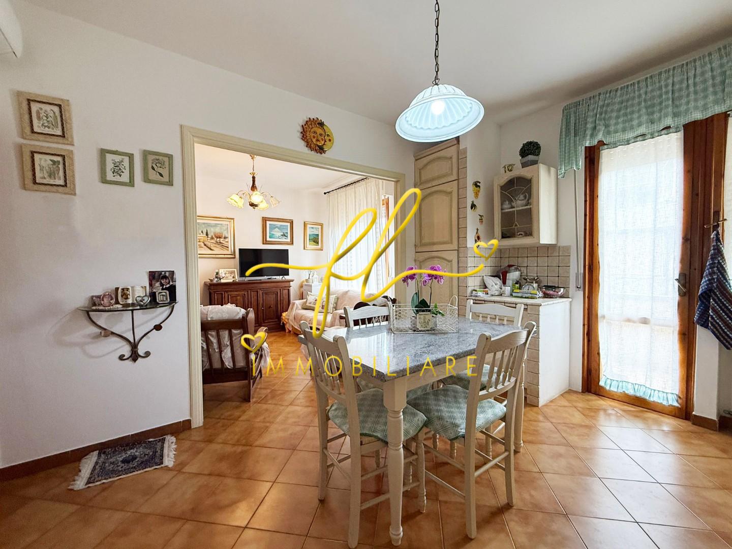 Quadrilocale con giardino, Cecina palazzaccio